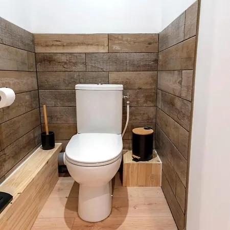 Cabine, Au Pied Des Pistes, 4 Personnes