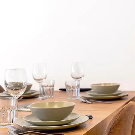 Cabine, Au Pied Des Pistes, 4 Personnes *