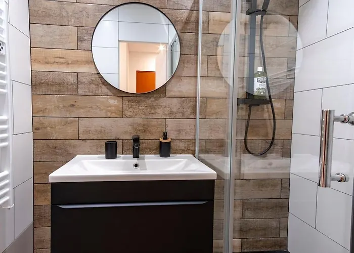 Cabine, Au Pied Des Pistes, 4 Personnes Daire *